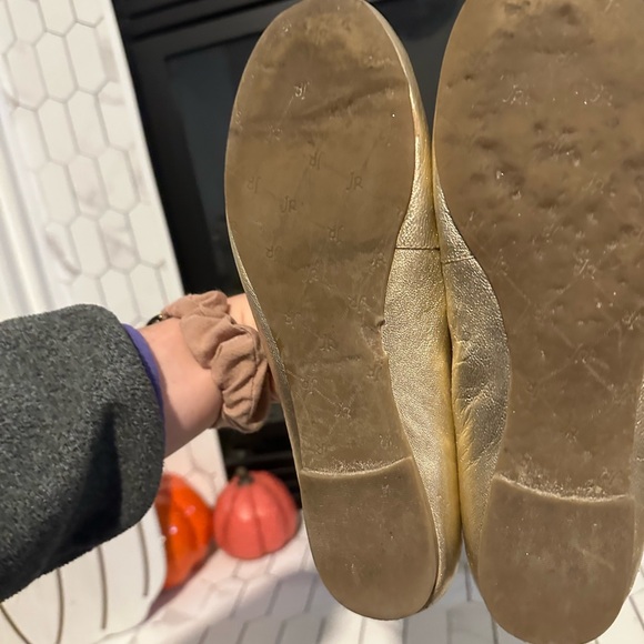 Jack Rogers Lucie Scalloped Ballet Flat sz. 7,.5 Gold - Picture 8 of 9